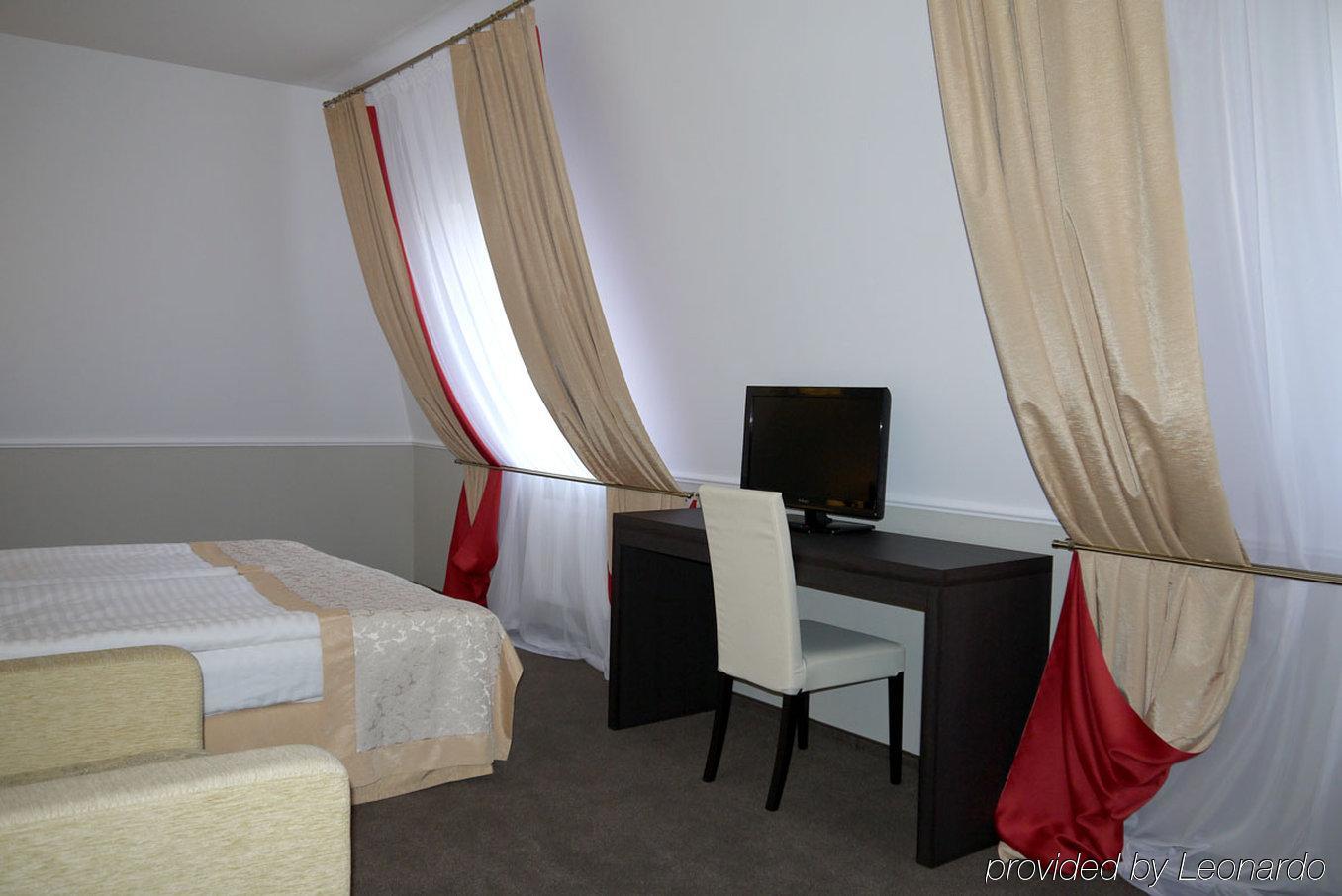 Optima Kropyvnytskyi Hotel Zimmer foto